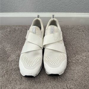 White Tiem Cycle/Spin Shoes